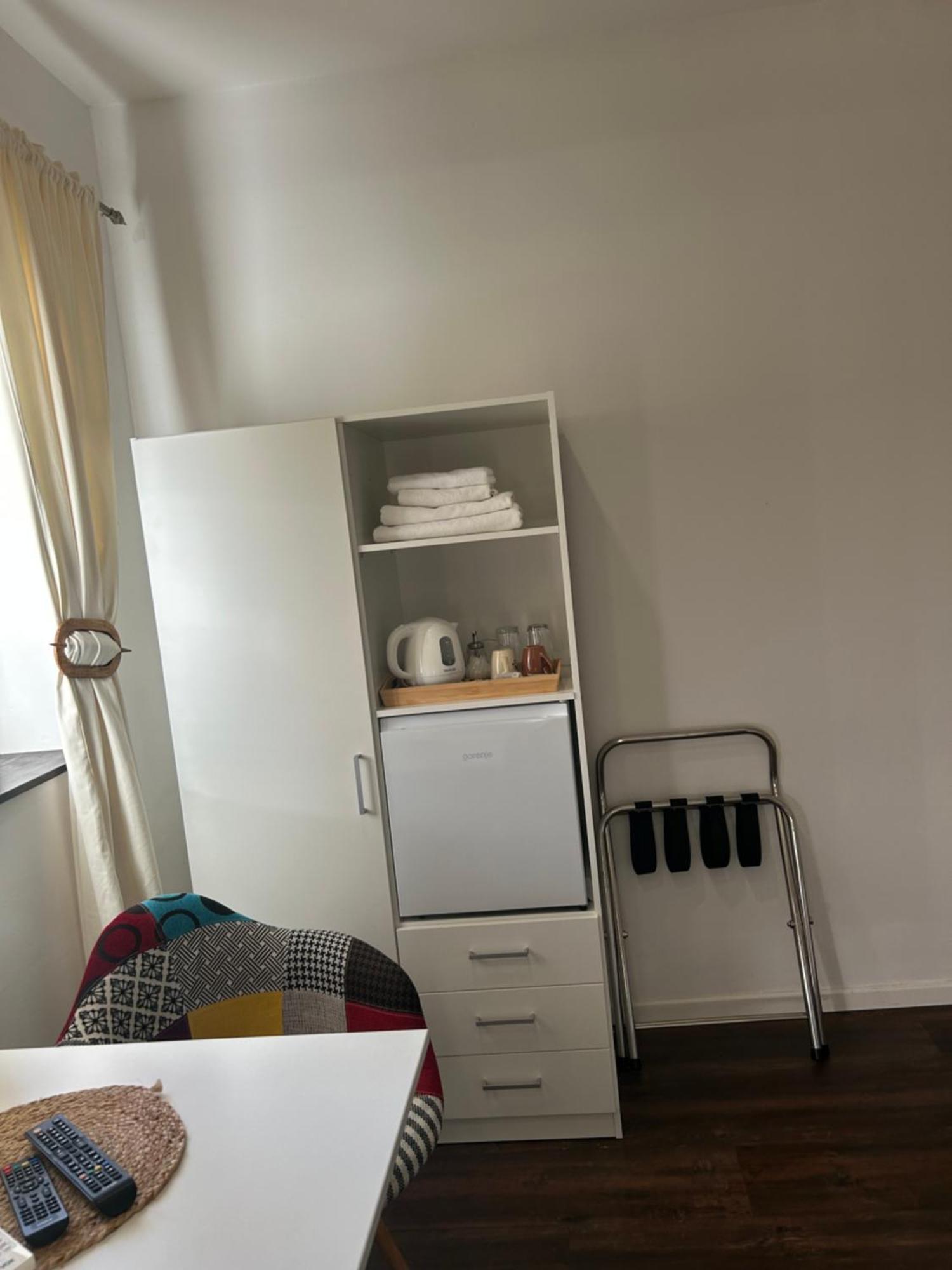Licko Petrovo Selo Apartments Celopek מראה חיצוני תמונה