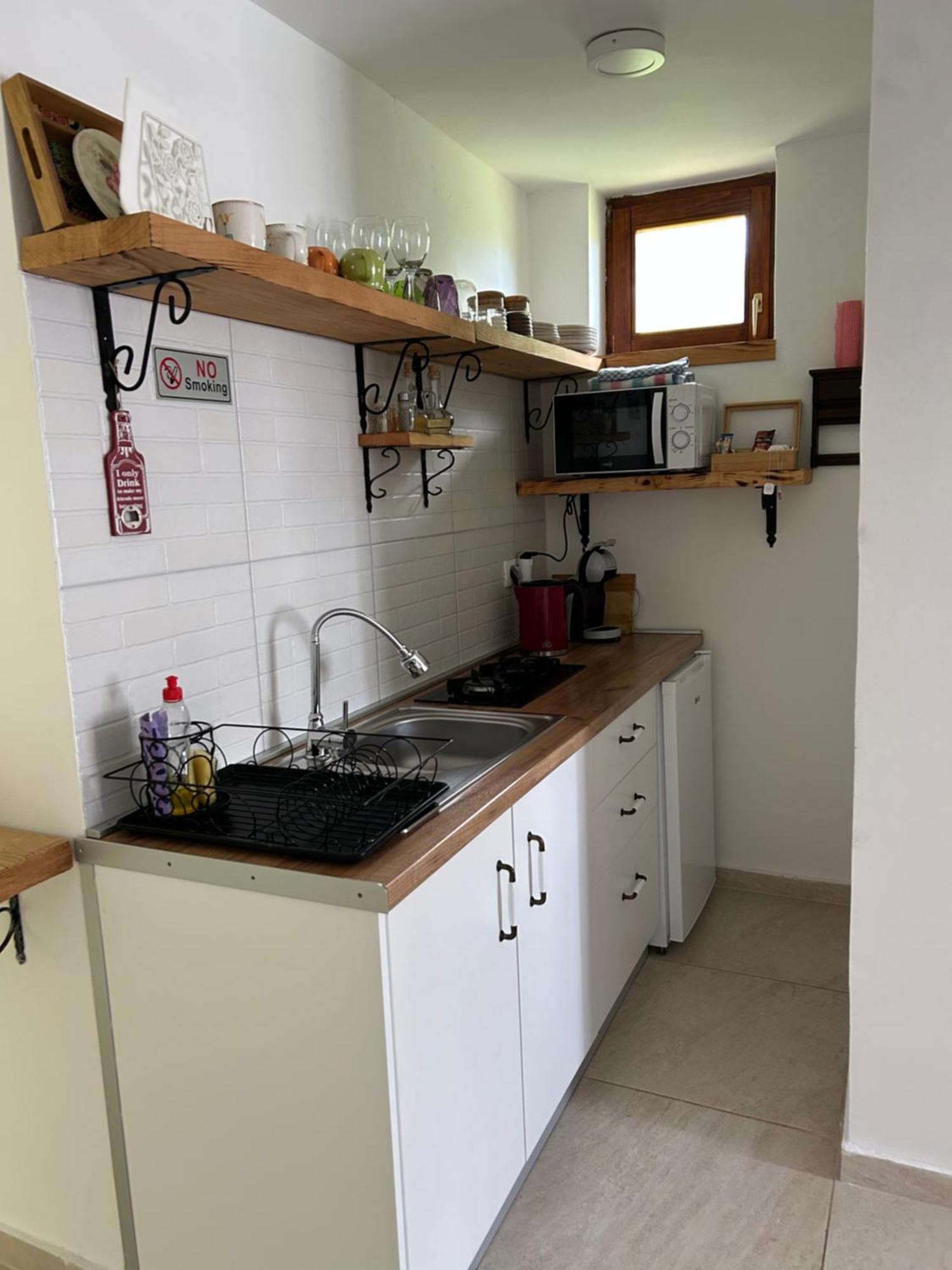 Licko Petrovo Selo Apartments Celopek מראה חיצוני תמונה